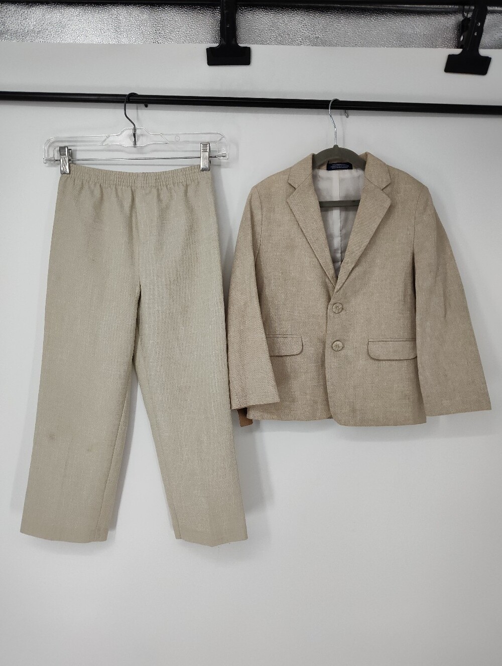 Izod Boys Beige Two-Piece Blazer and Pants Matching Set Size 6, 7